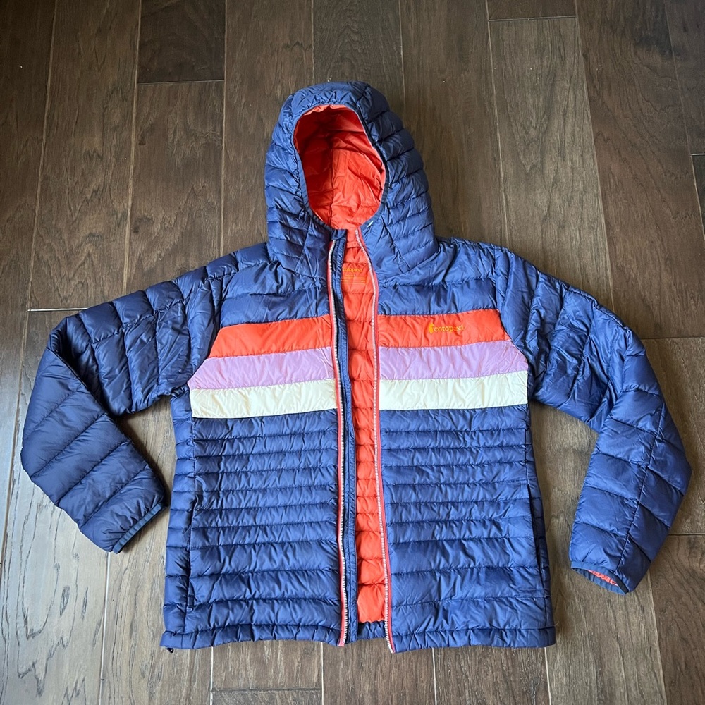 Cotopaxi down jacket (no zipper)
